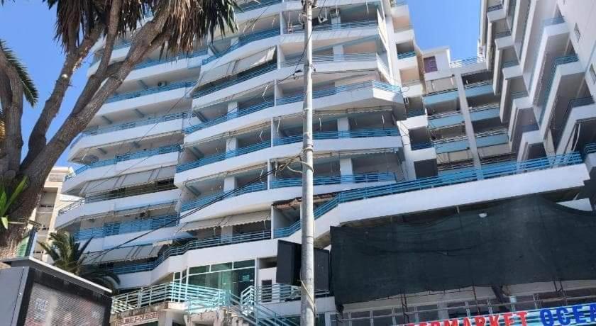 Sea View Apartments Saranda Esterno foto